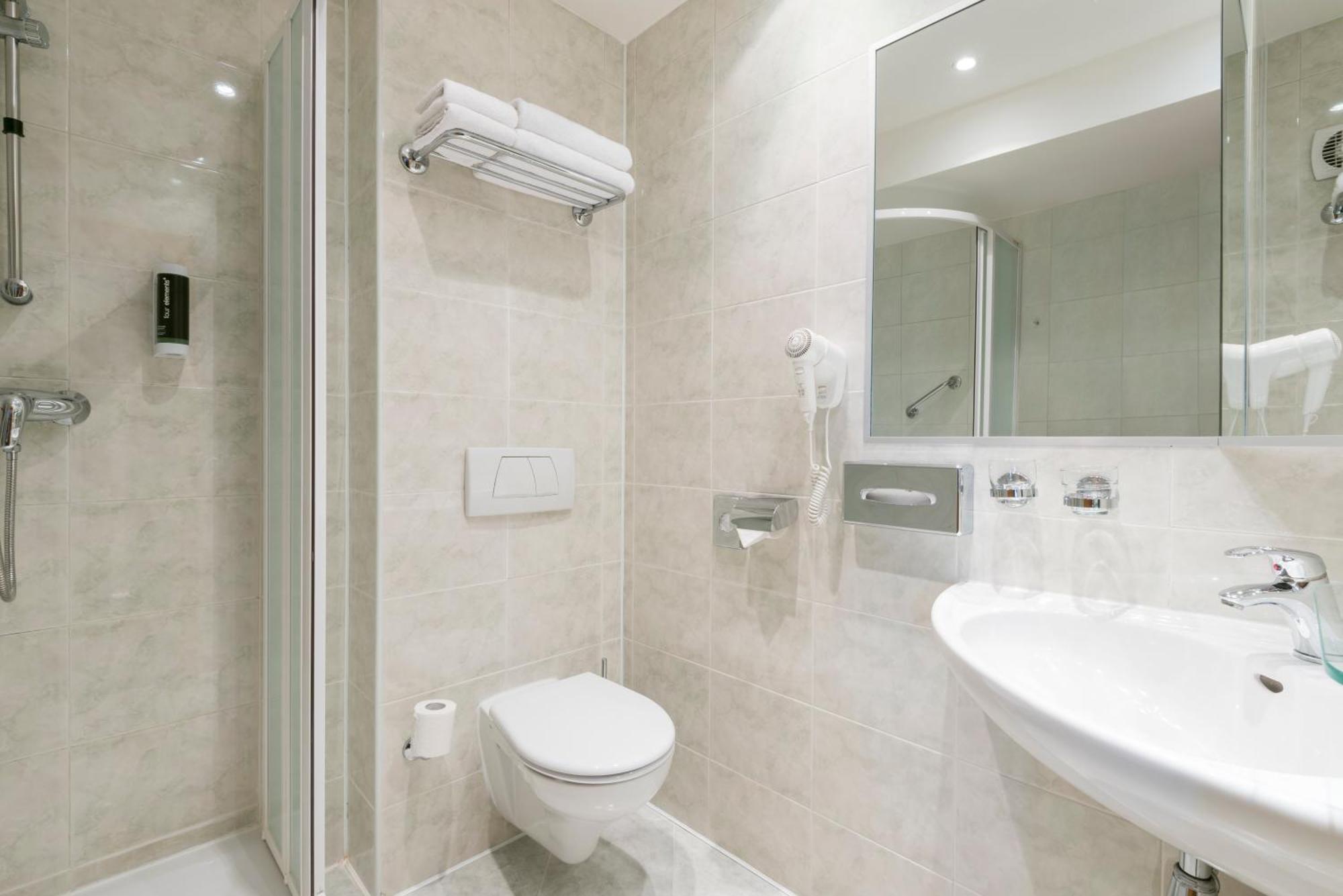 Hotel Troja Πράγα Εξωτερικό φωτογραφία