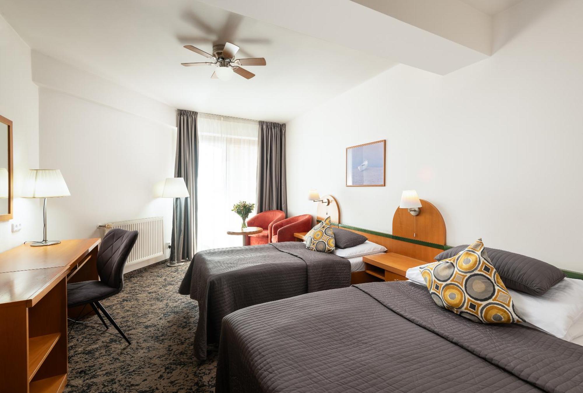 Hotel Troja Πράγα Εξωτερικό φωτογραφία